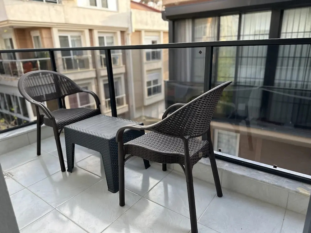 Real Homes Lara Self Check-in Apartments