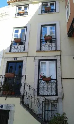 Great Duplex Apartment in Alfama with AC
