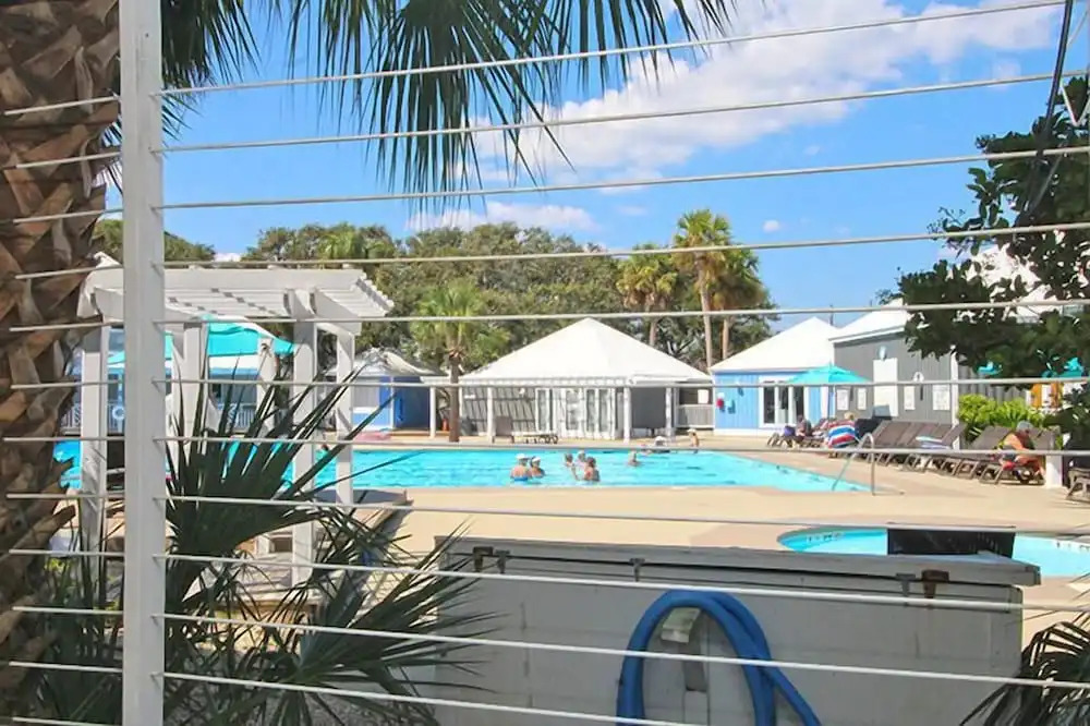 505 Sunsuite
