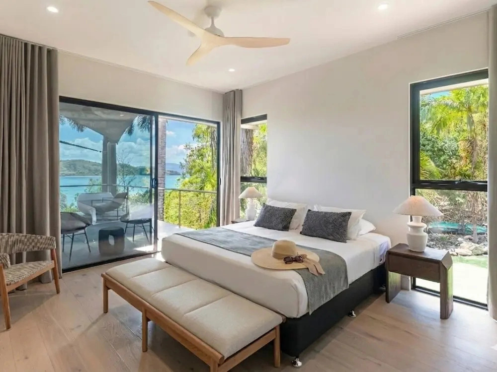 NEW Luxury Hamilton Island Estate