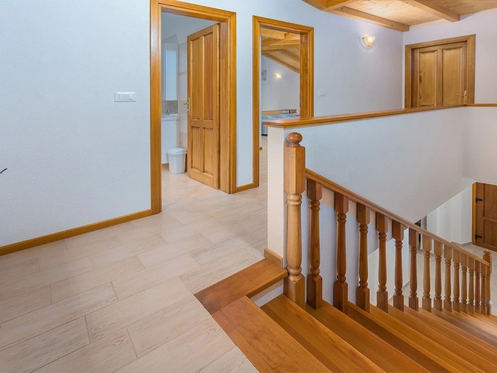 Traditional Stone Holiday House for up to 8 Persons
