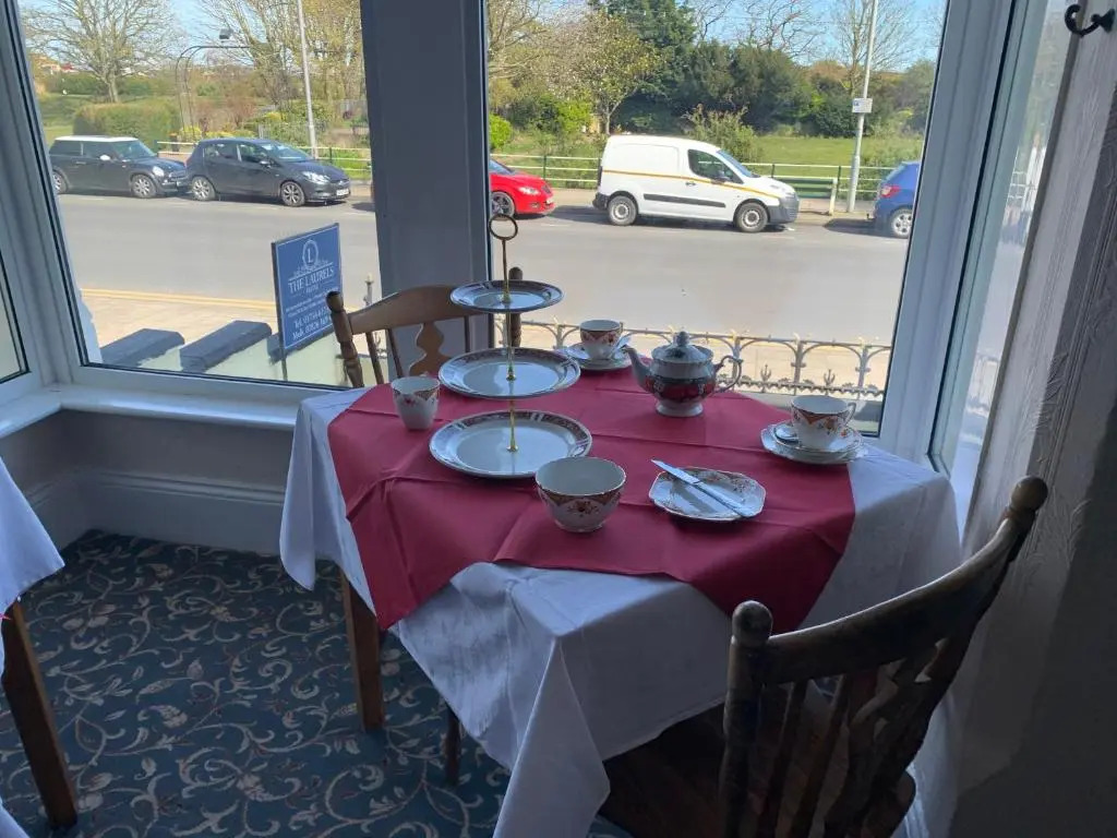 The Laurels Hotel