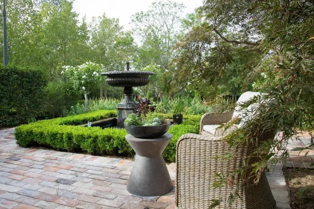 Chanticleer Gardens