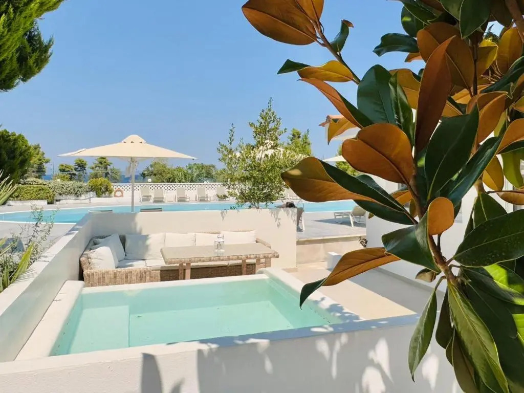Haris Hotel by Diomedes Group