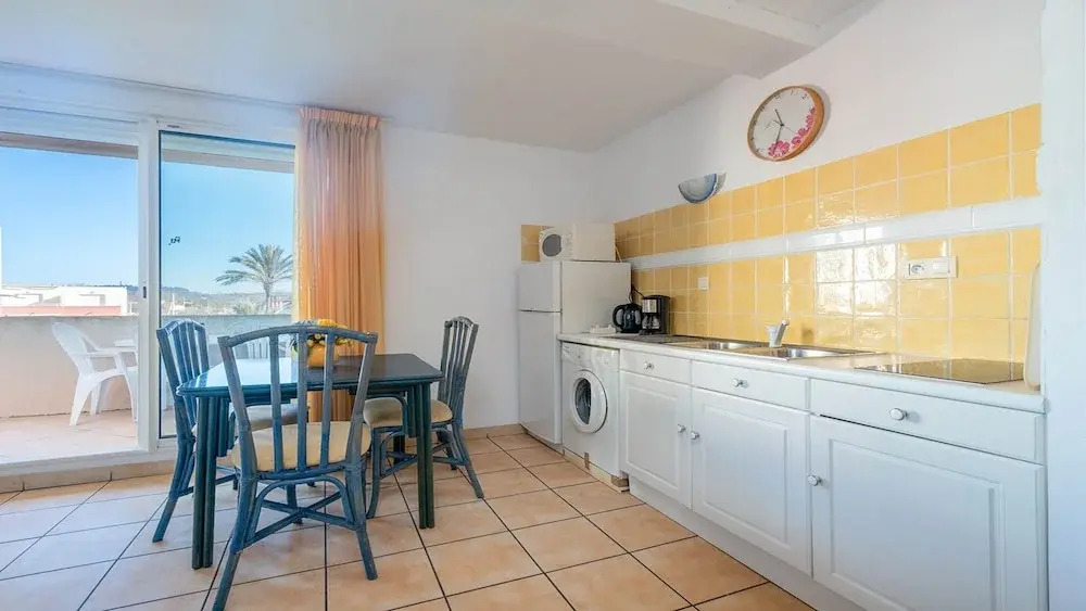 Stylish Beachside Stay, Cap D'agde