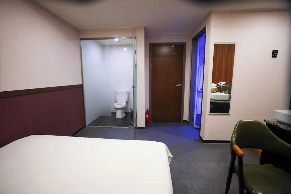 Xmotel Busan