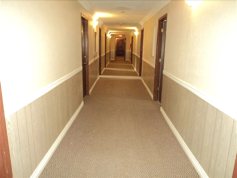 Oasis Hotel