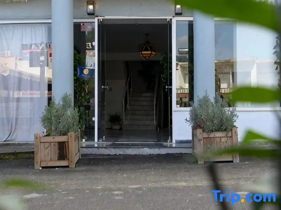 Aquarius House