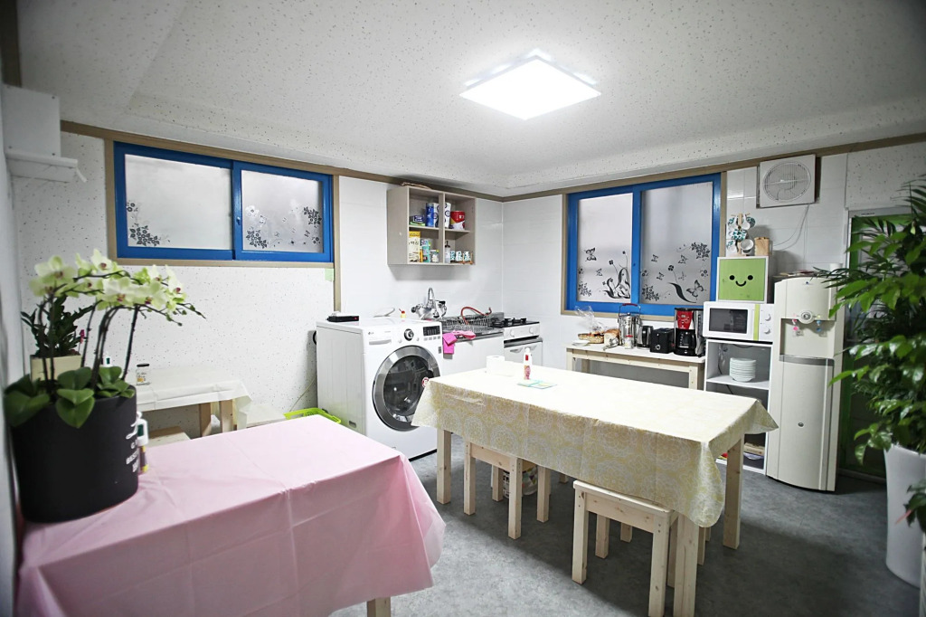 Dadam Guesthouse - Hostel