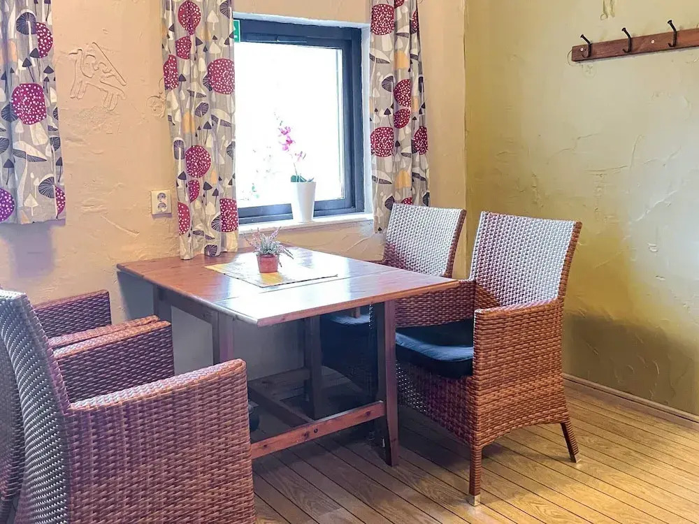 Picturesque Holiday Home in Hoor