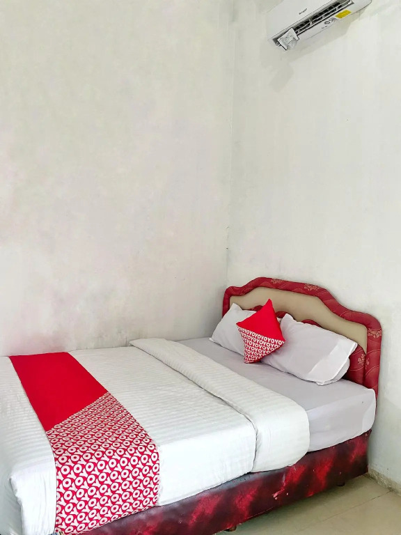 OYO 91063 Kost Bunga