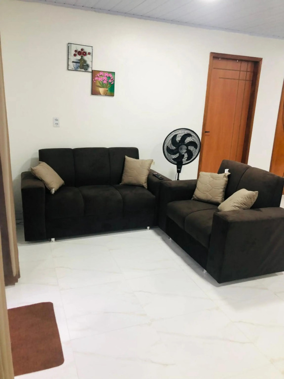 Apartamento bem localizado na Av.Principal