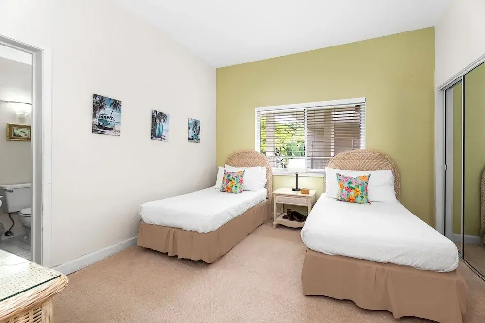 Beautiful Mountain View - Concierge Included - Spacious! - Vrkcv