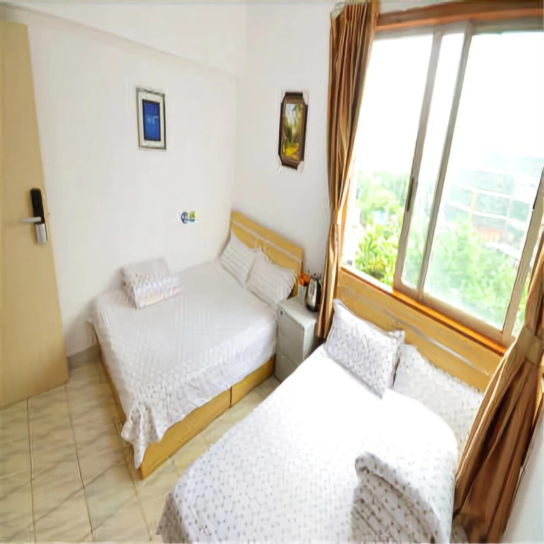 Rujia Apartment