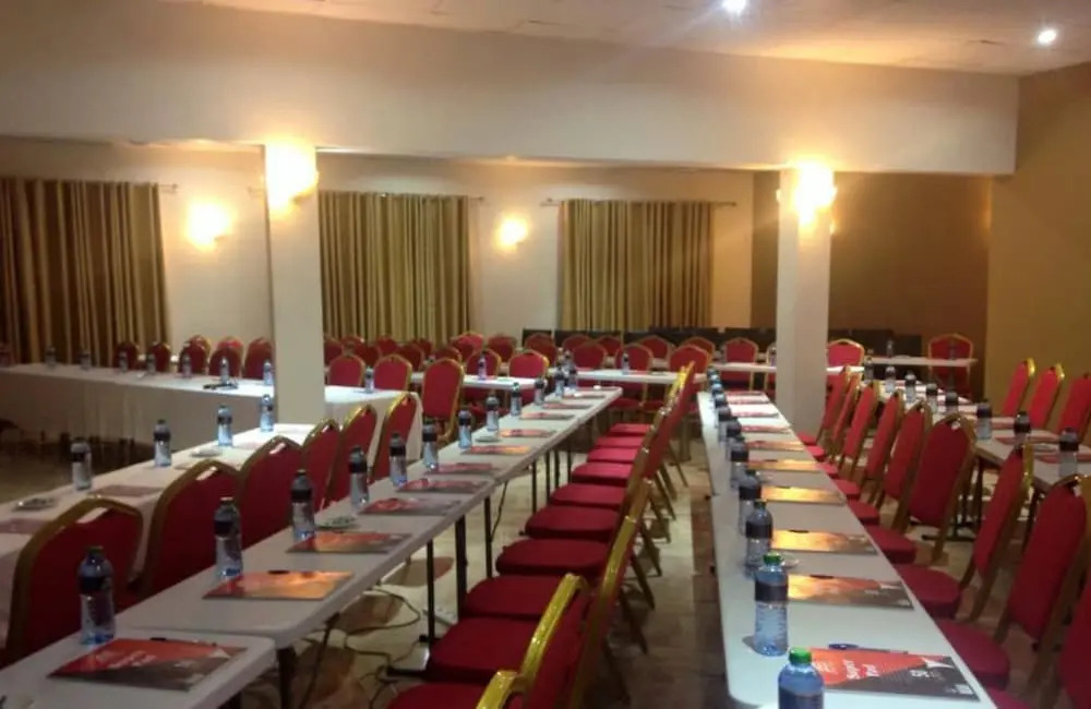 Gasaro Hotel