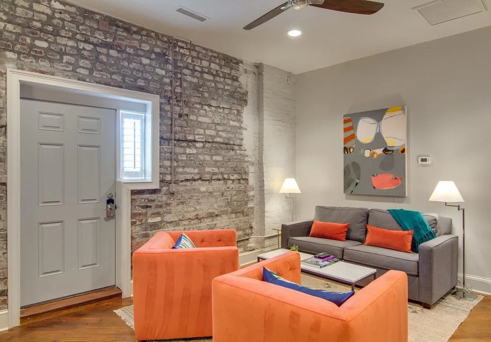 563 King Signature Apartments