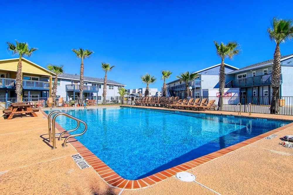 Sol Mate Siv33 2 Bedrooms 2 Bathrooms Condo