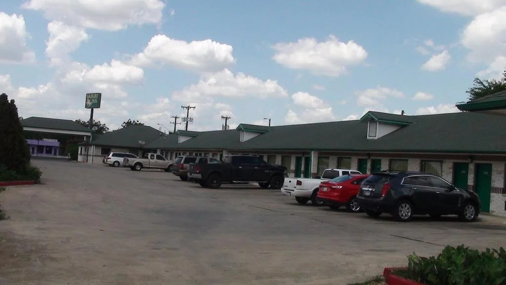 Safari Inn Motel