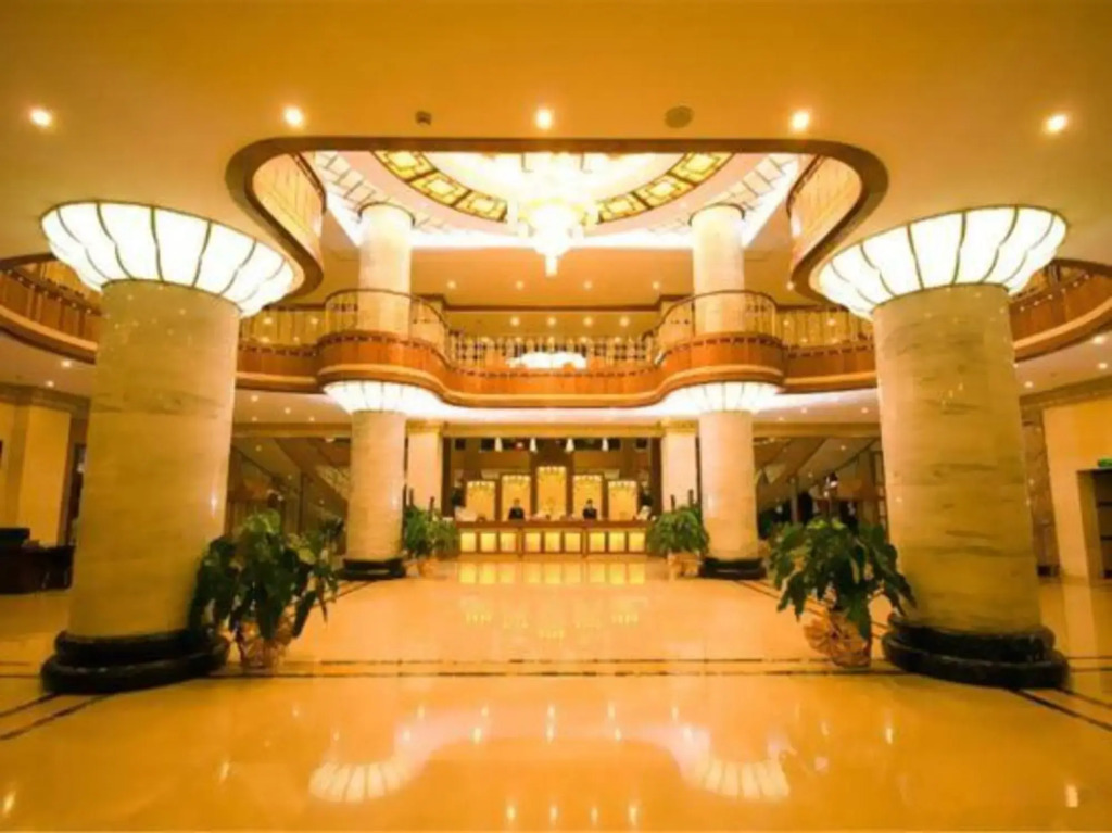 Golden Phoenix Hotel
