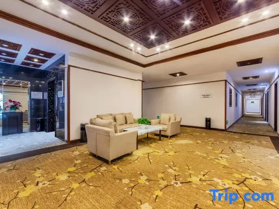 Shanlan Shangju Hotel (Yichang Shuiyuecheng Shopping Center Sanxia University Branch)