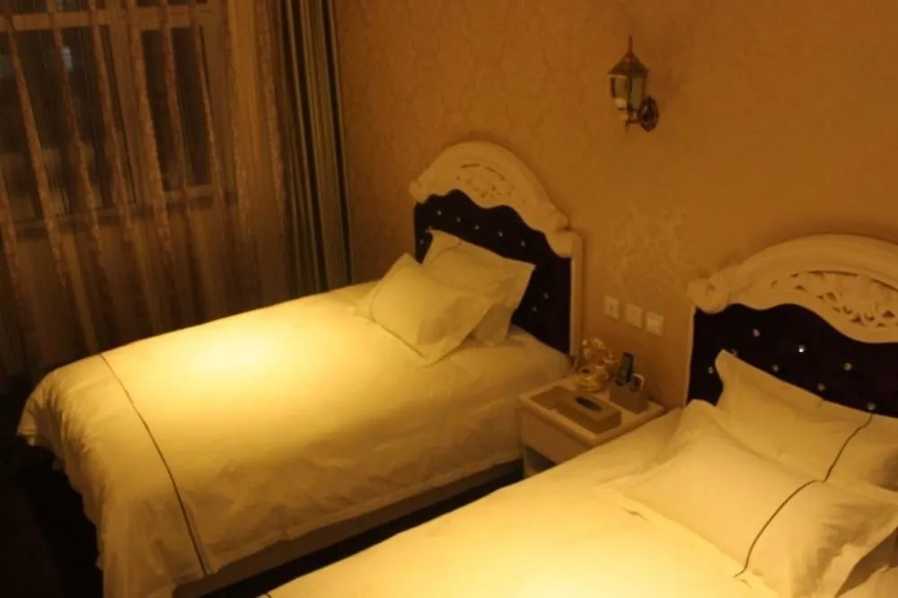 Tangfeng Art Hotel
