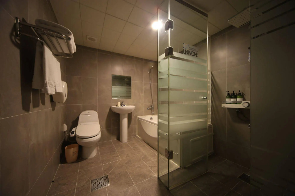 Elysee Hotel