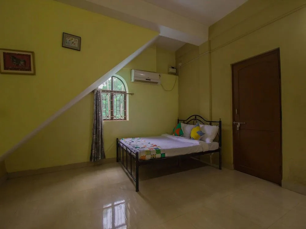 OYO 16427 Home Spacious 1BHK LPK Waterfront