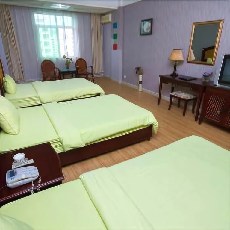 Sanya Fenghuang Meili Airport Express Hotel