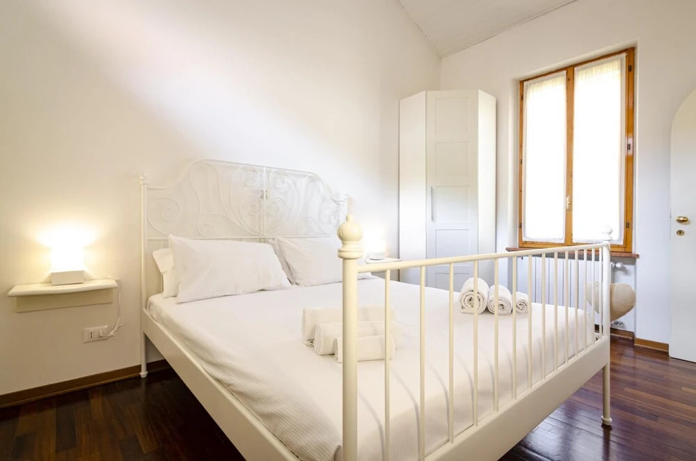 Stylish one Bedroom in the Heart of Bologna