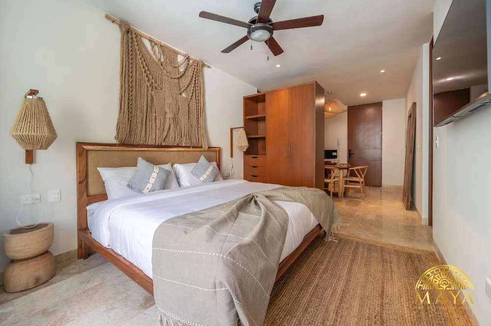 NHOA 102B Lux 1BR Condo Plunge Pool in Aldea Zama