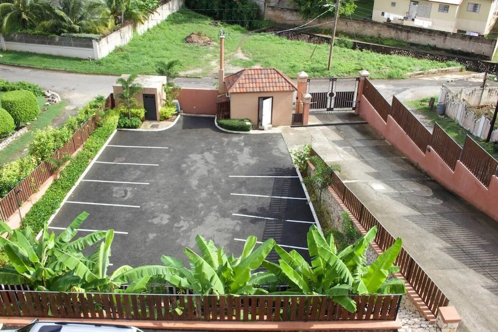 Remarkable 2-bed Apartment in Kingston