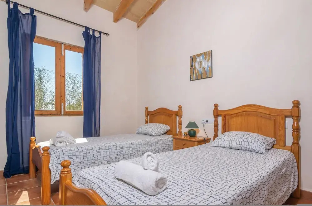 Lo Den Creus in Campos