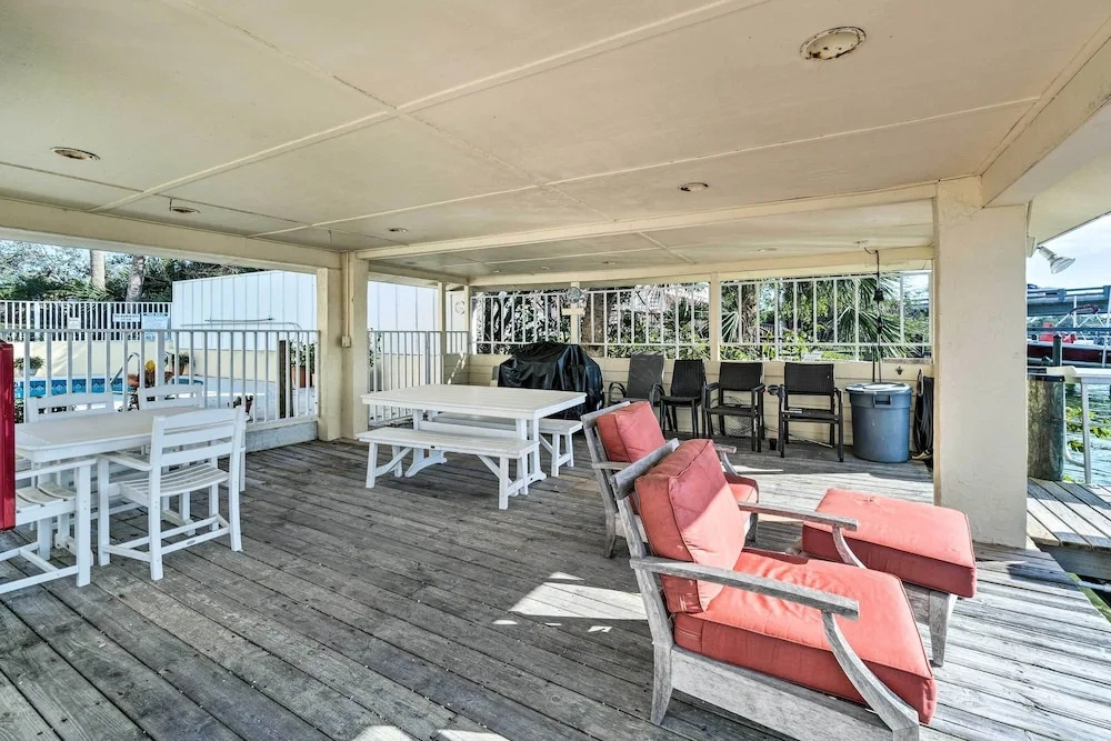 Waterfront Nokomis Condo < Half Mile to Beach!
