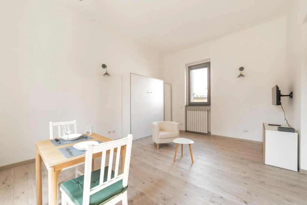 Maciachini Renovated Studio!