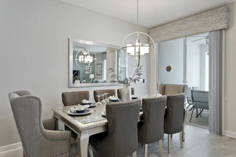 4BR Townhome in Storey Lake by SHV-4947