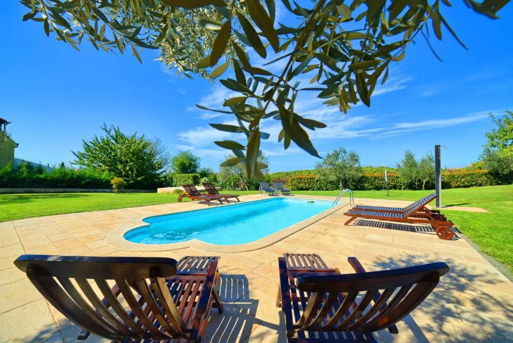 Apartment Villa Mare2 with pool, sea view and hydromassage