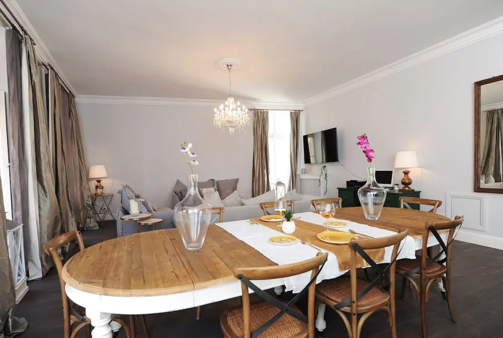 Silver Suite - Five Stars Holidays