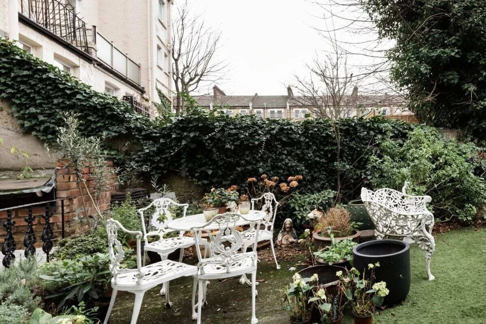 Modern & Beautiful Garden Apartment in Hammersmith, London
