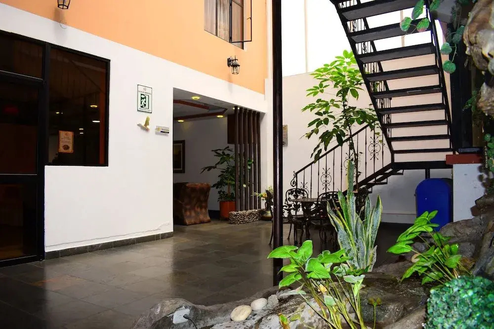 Hotel Endamo