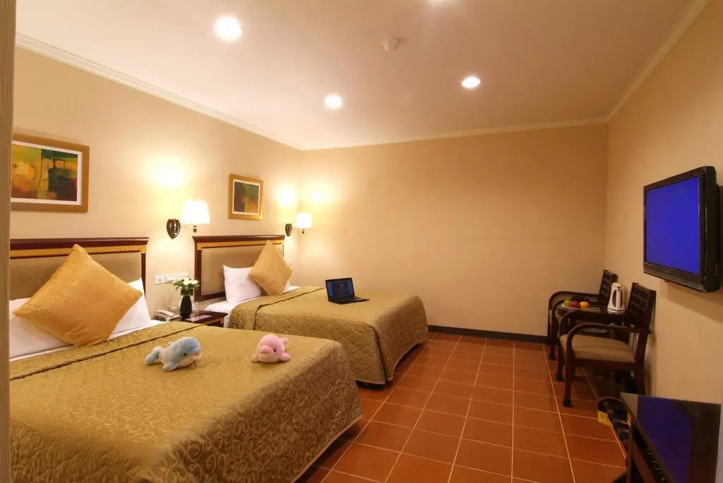 Puti Commercial Hotel