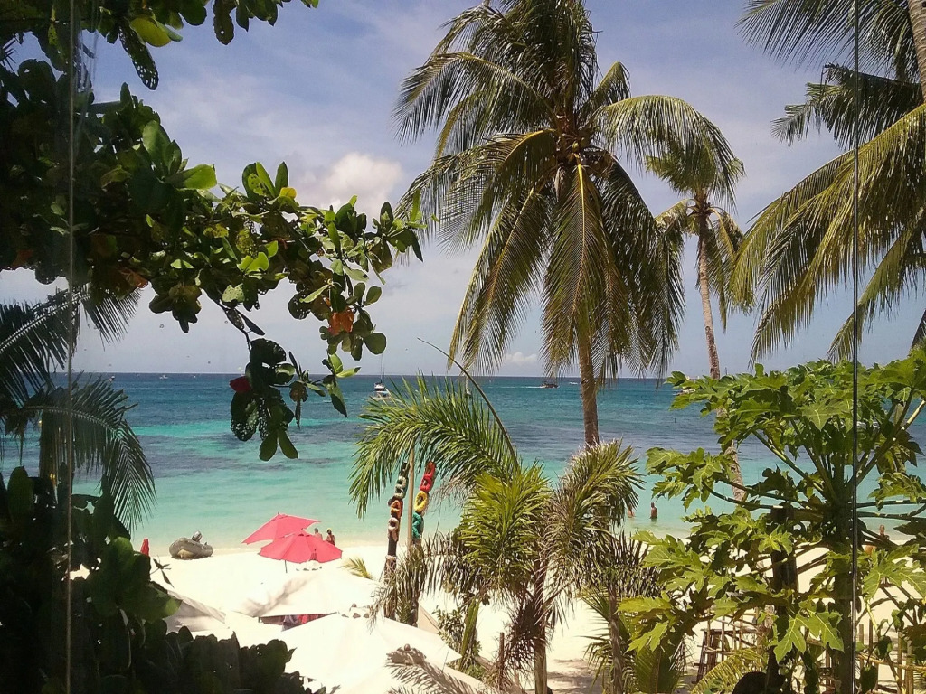 Kaiyana Boracay Beach Resort