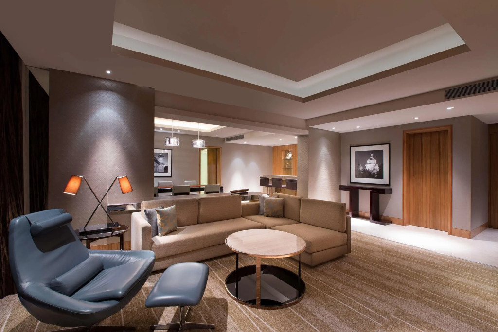 Sheraton Grand Bangalore Hotel at Brigade Gateway