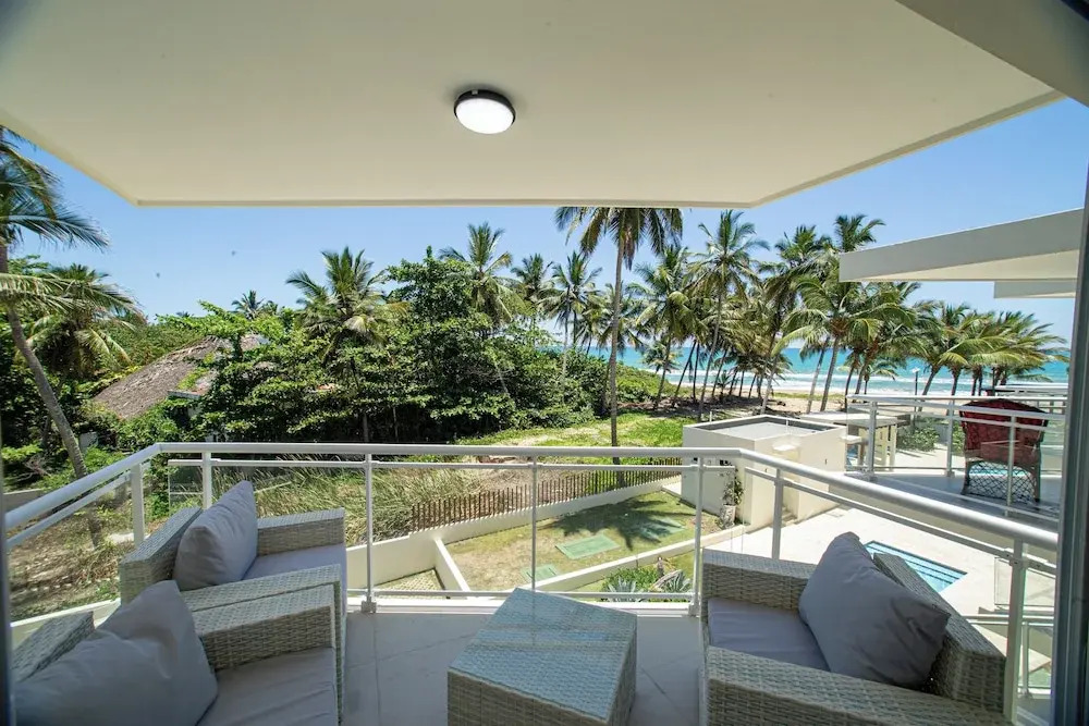0048 Affordable Condo in the Beach