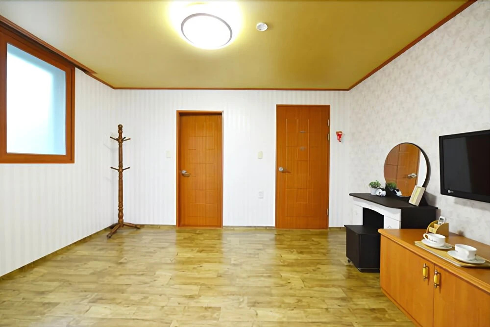 Anmyeondo Ocean View Pension