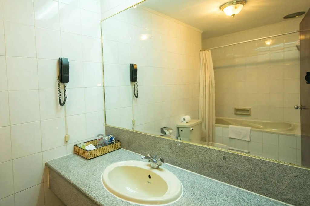Asian Hotel