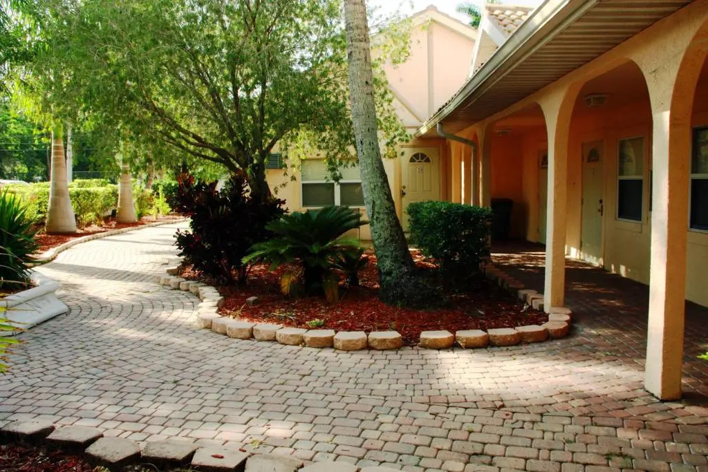 Rock Lake Resort