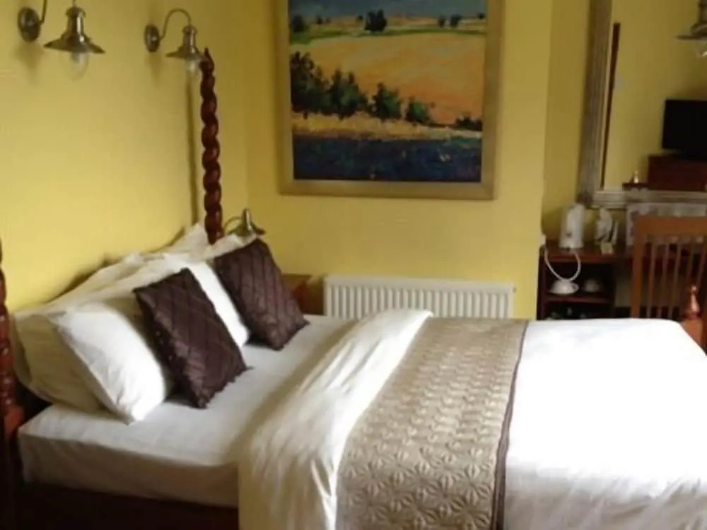 Ash Farm Country House