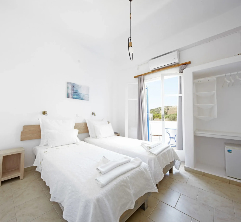 Londos Hotel