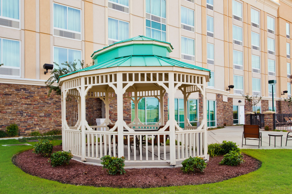 Holiday Inn Express Hotel & Suites Jackson Northeast by IHG