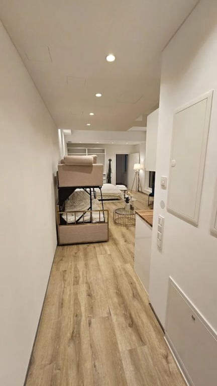 UG Neubau City Wohnung (optional Pool+Gym+2tes Bad extra buchbar)